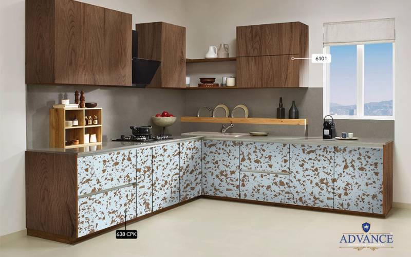 Laminate Kitchen - Two-tone Cabinets
